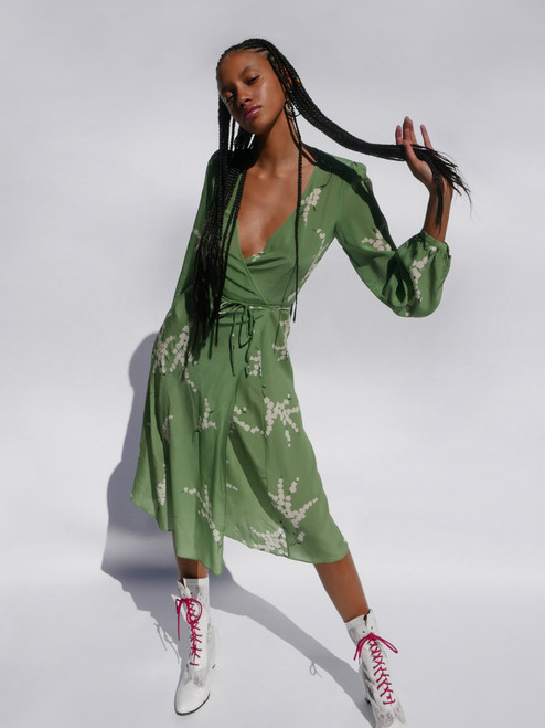 The Violette Summer Loving Green | Silk ...